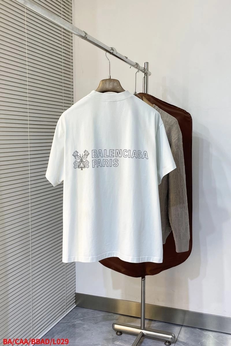 Sporty Balenciaga T-Shirts 97441