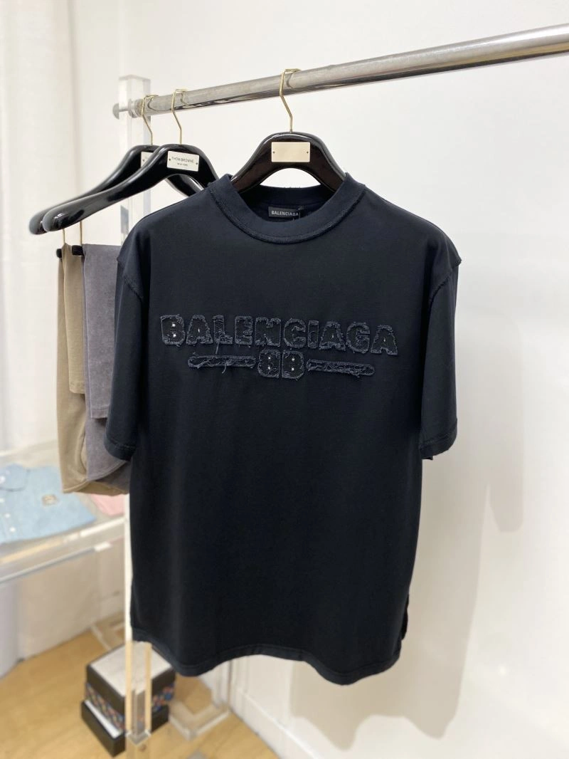 Casual Balenciaga T-Shirts 97502