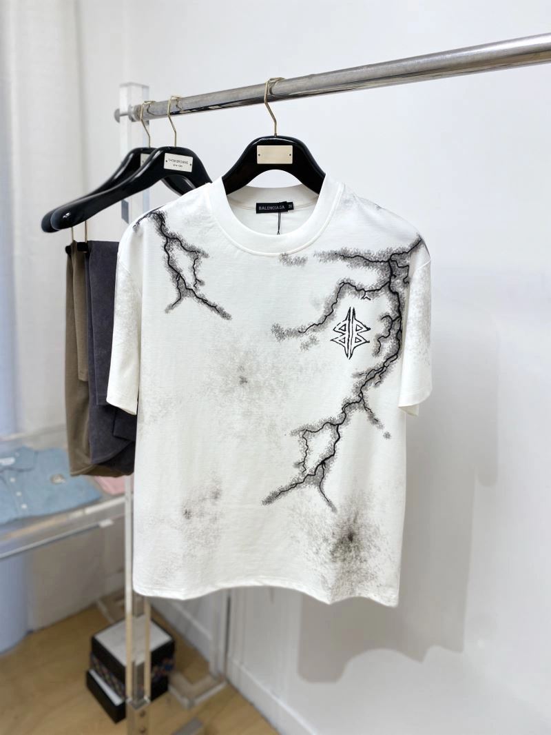 Attractive Balenciaga T-Shirts 97415