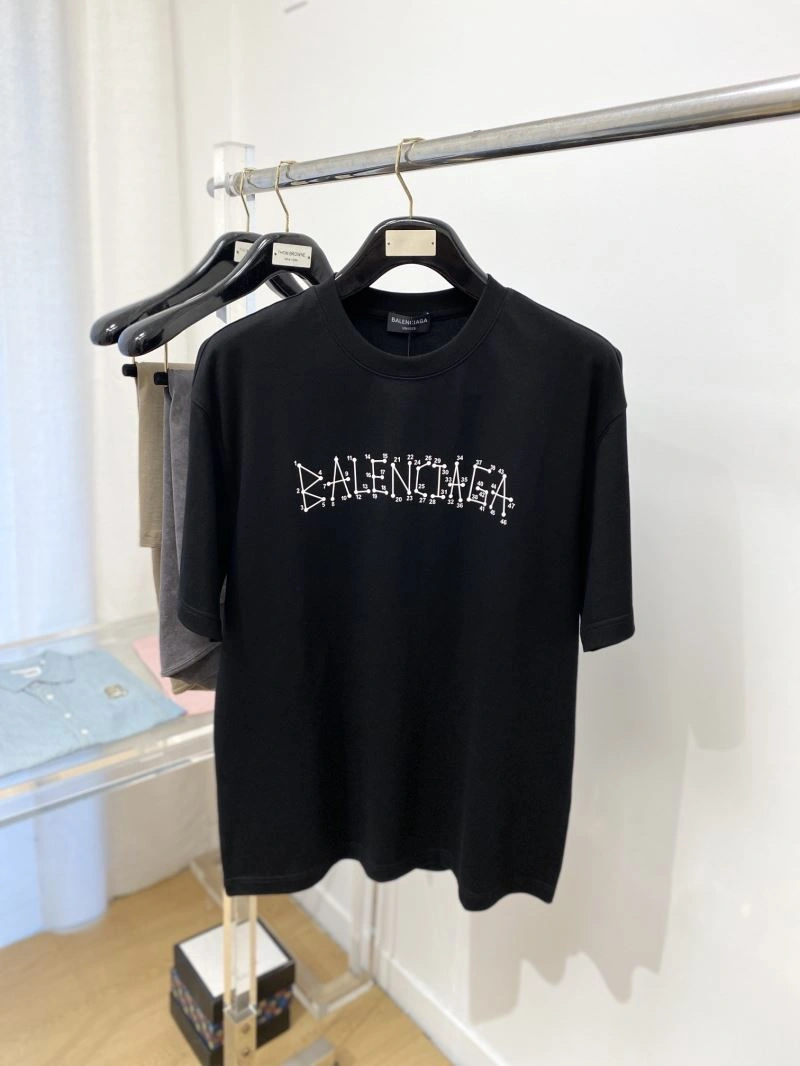 Casual Balenciaga T-Shirts 97414