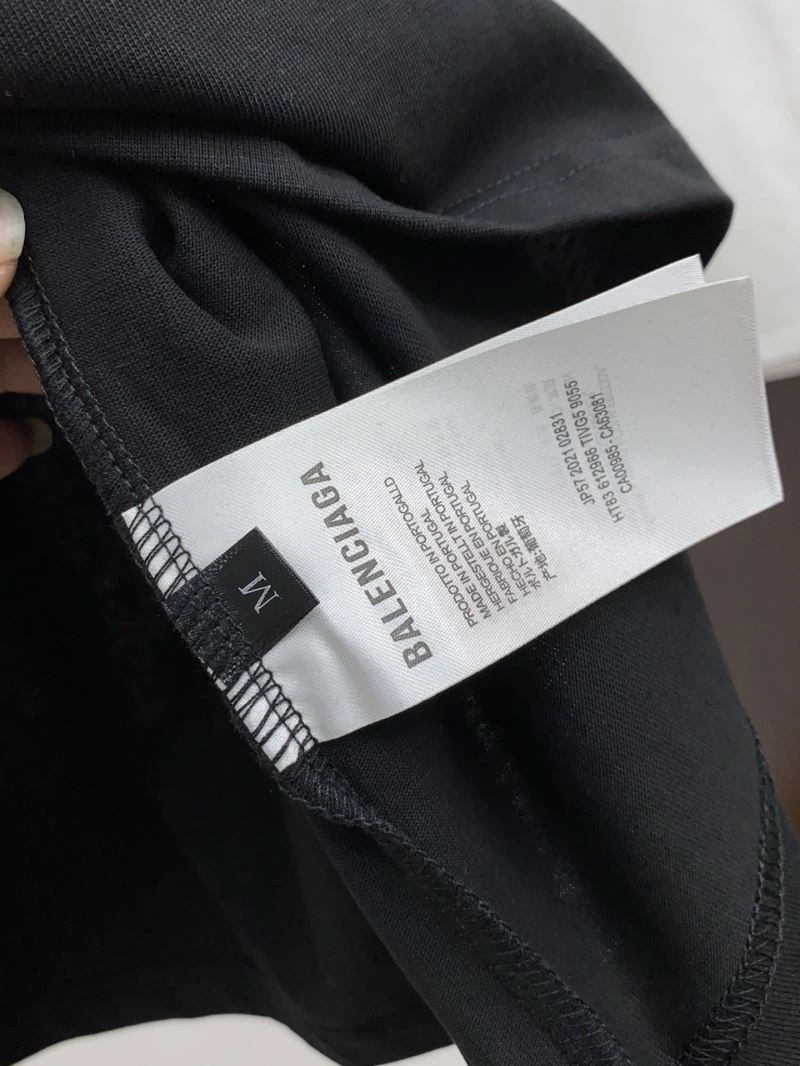Lightweight Balenciaga T-Shirts 97420