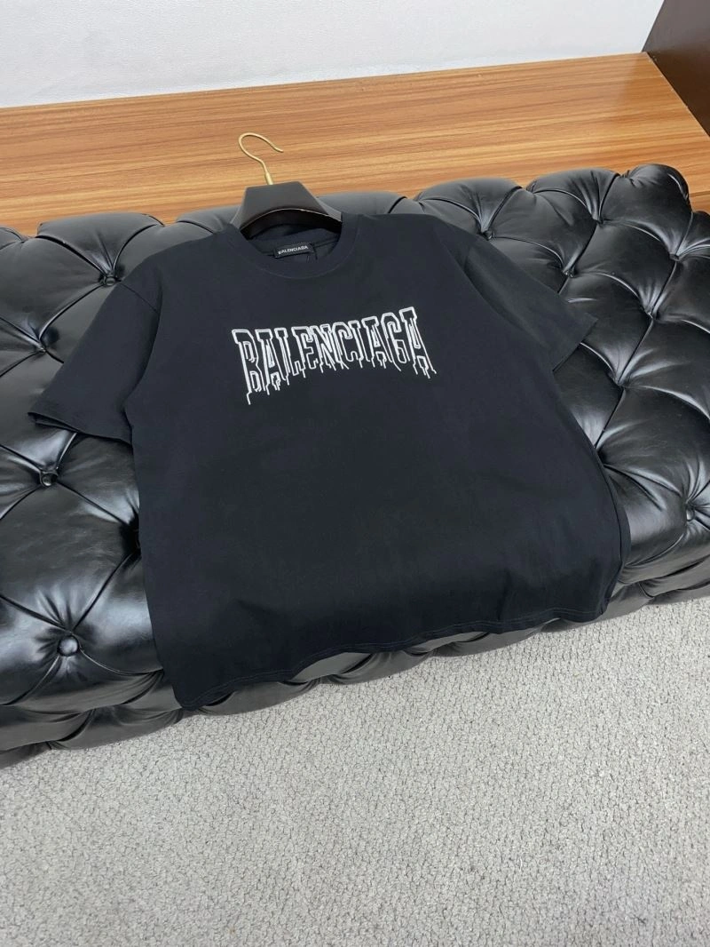 Lightweight Balenciaga T-Shirts 97420