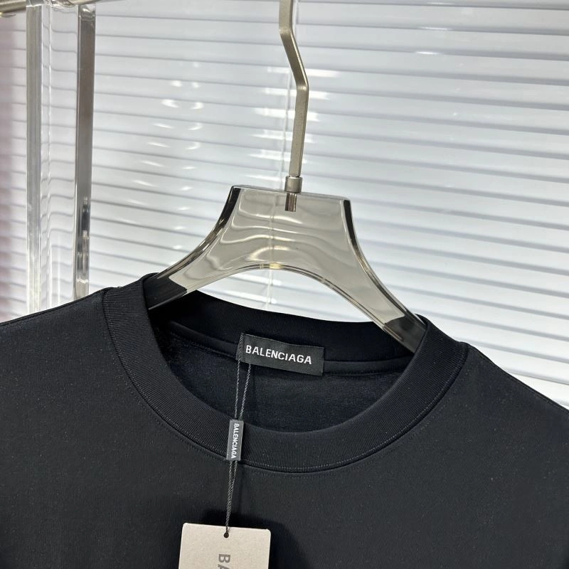 Supportive Balenciaga T-Shirts 97405