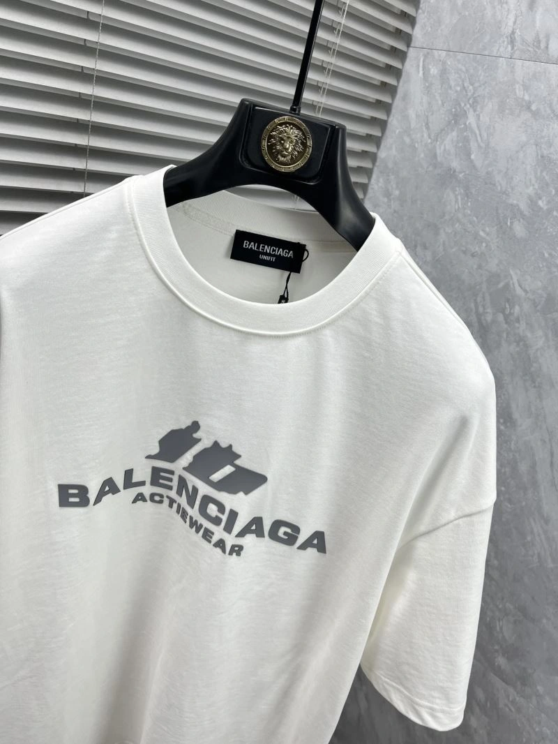 Contemporary Balenciaga T-Shirts 97350