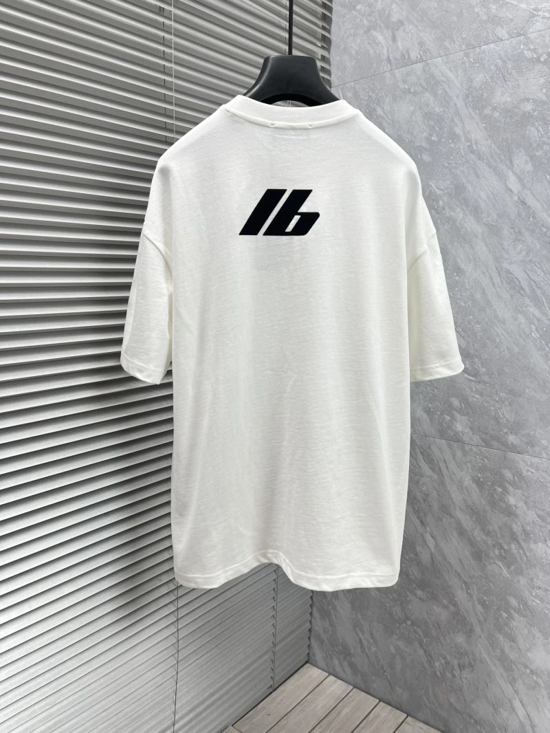 Contemporary Balenciaga T-Shirts 97350