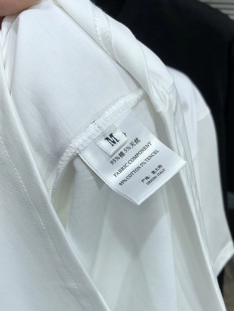 Bold Balenciaga T-Shirts 97301