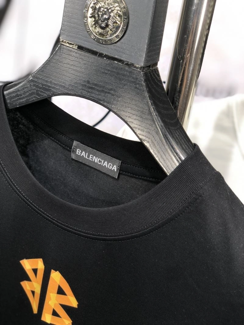 Balenciaga T-Shirts Durable 97375