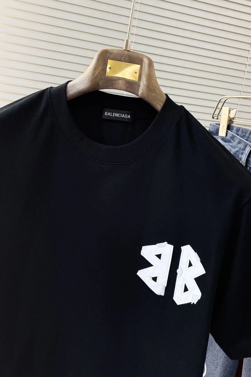 Balenciaga T-Shirts Lightweight 97306