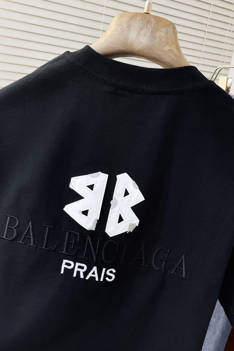 Balenciaga T-Shirts Lightweight 97306