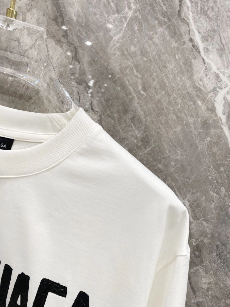 Elegant Balenciaga T-Shirts 97409