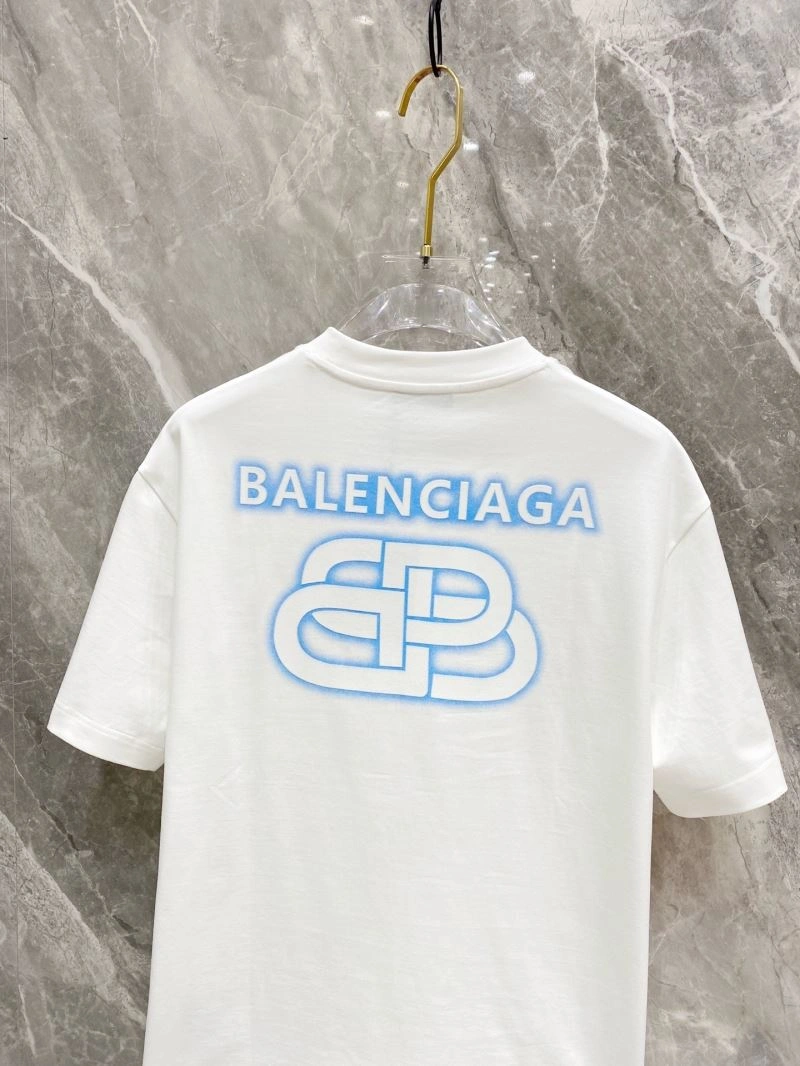 Contemporary Balenciaga T-Shirts 97305