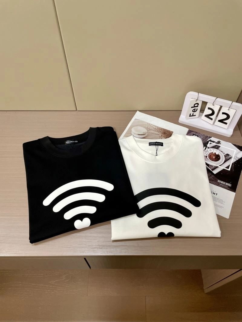 Balenciaga T-Shirts Versatile 97269