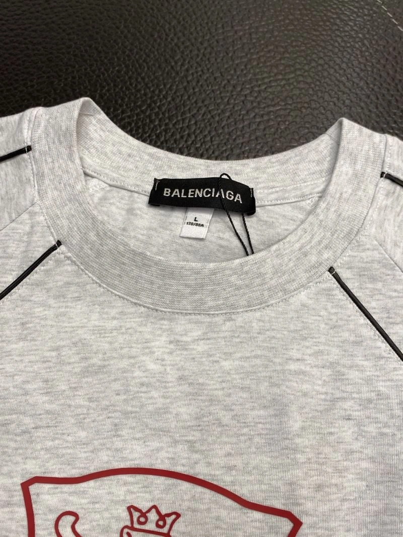 Seasonal Balenciaga T-Shirts 97263