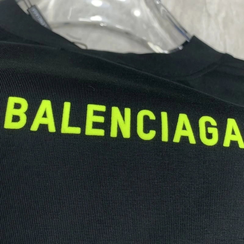 Classic Balenciaga T-Shirts 97294