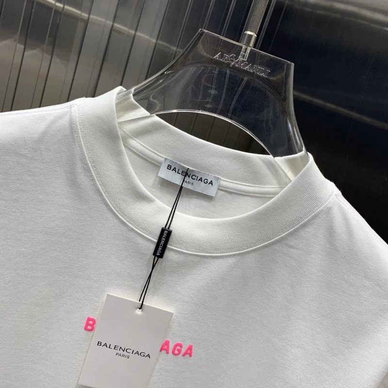 Vibrant Balenciaga T-Shirts 97259