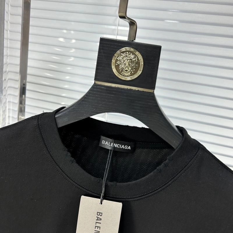 Reliable Balenciaga T-Shirts 97281