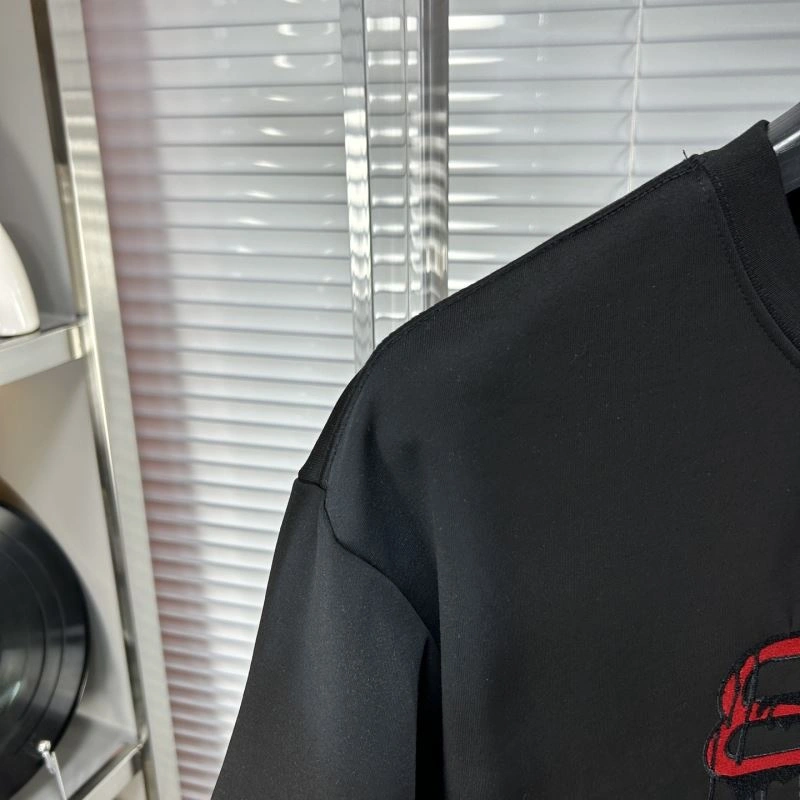 Reliable Balenciaga T-Shirts 97281
