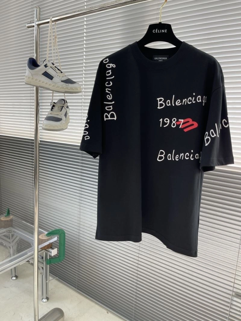 Balenciaga T-Shirts Durable 97247