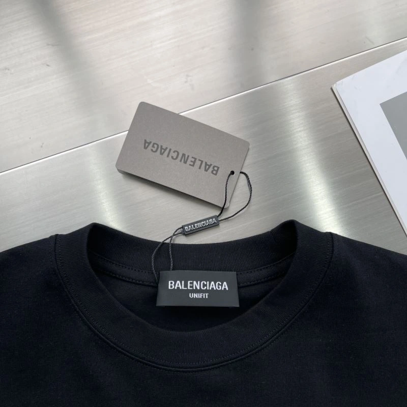 Balenciaga T-Shirts Durable 97247