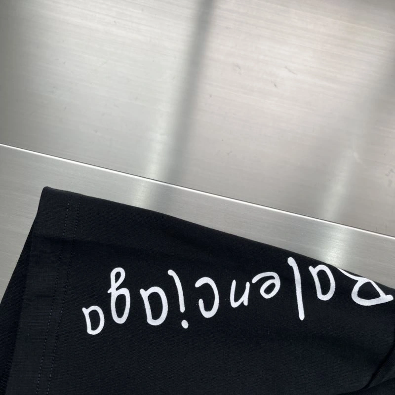 Balenciaga T-Shirts Durable 97247