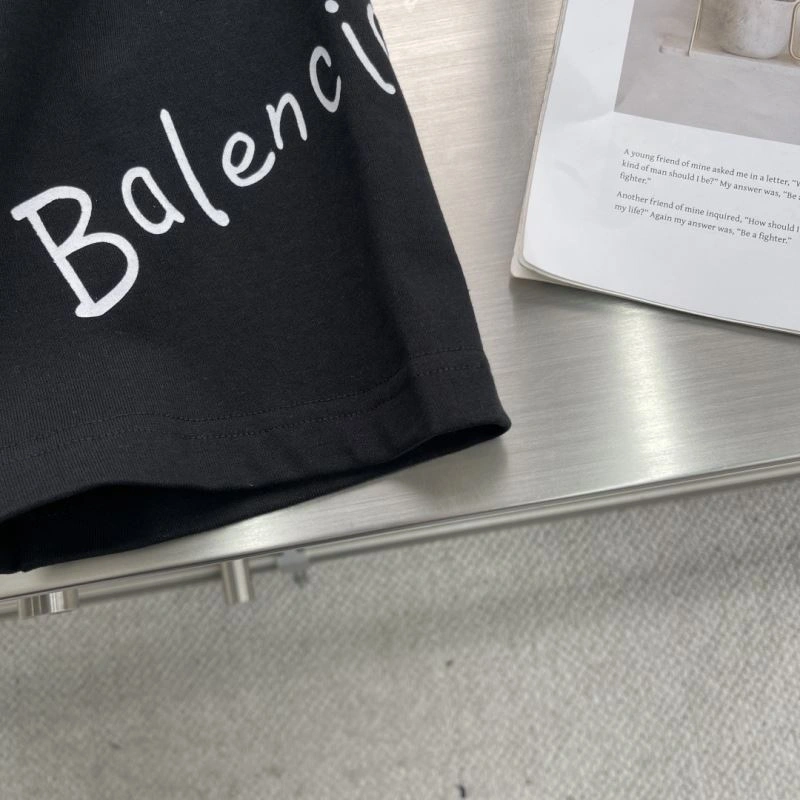 Balenciaga T-Shirts Durable 97247
