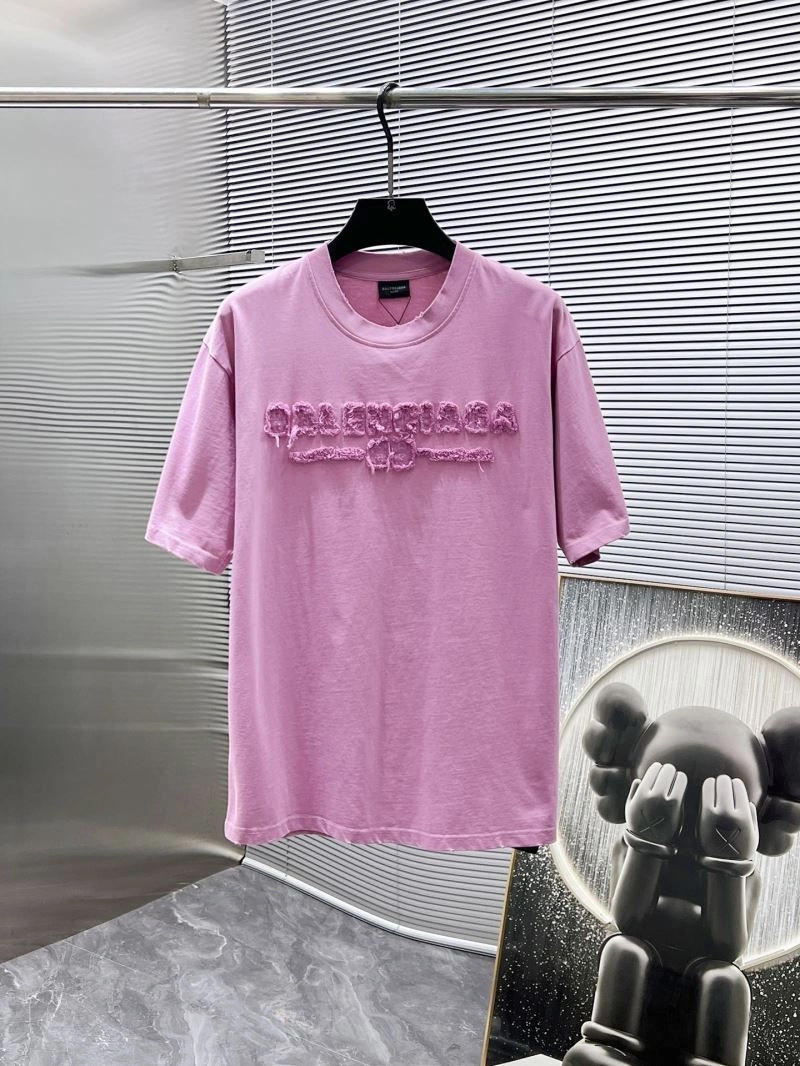 Flexible Balenciaga T-Shirts 97231