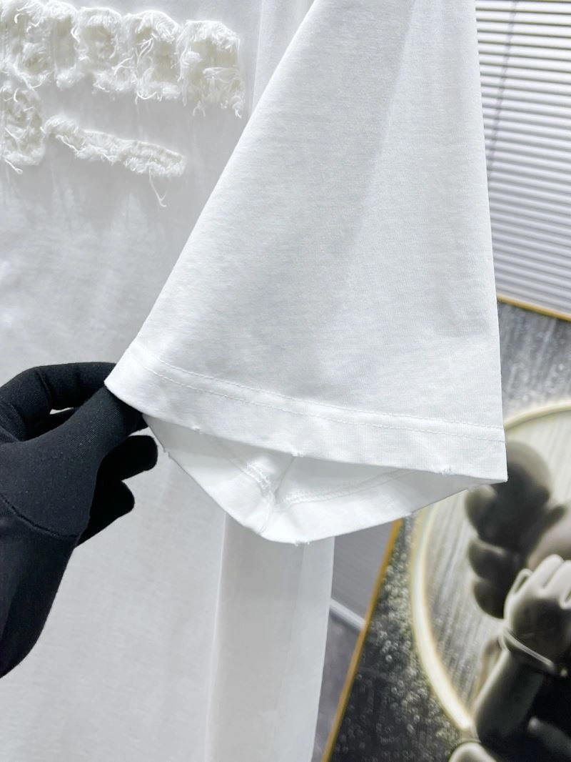 Flexible Balenciaga T-Shirts 97231