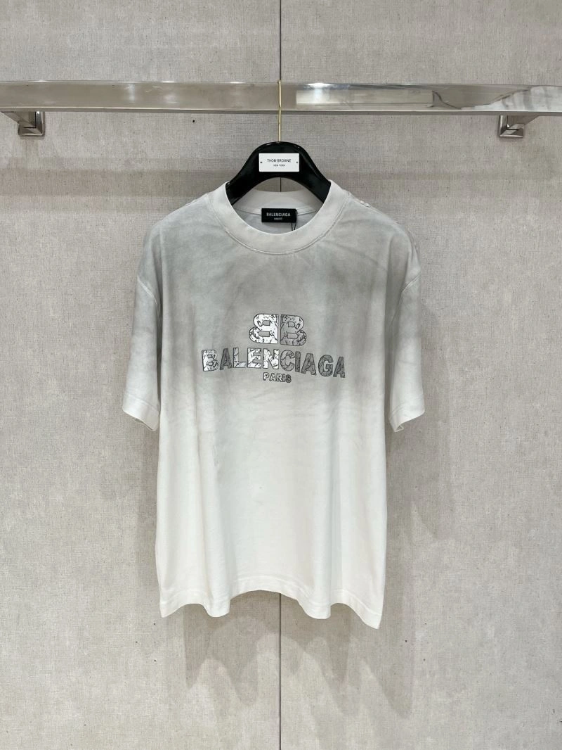Balenciaga T-Shirts Resilient 97228