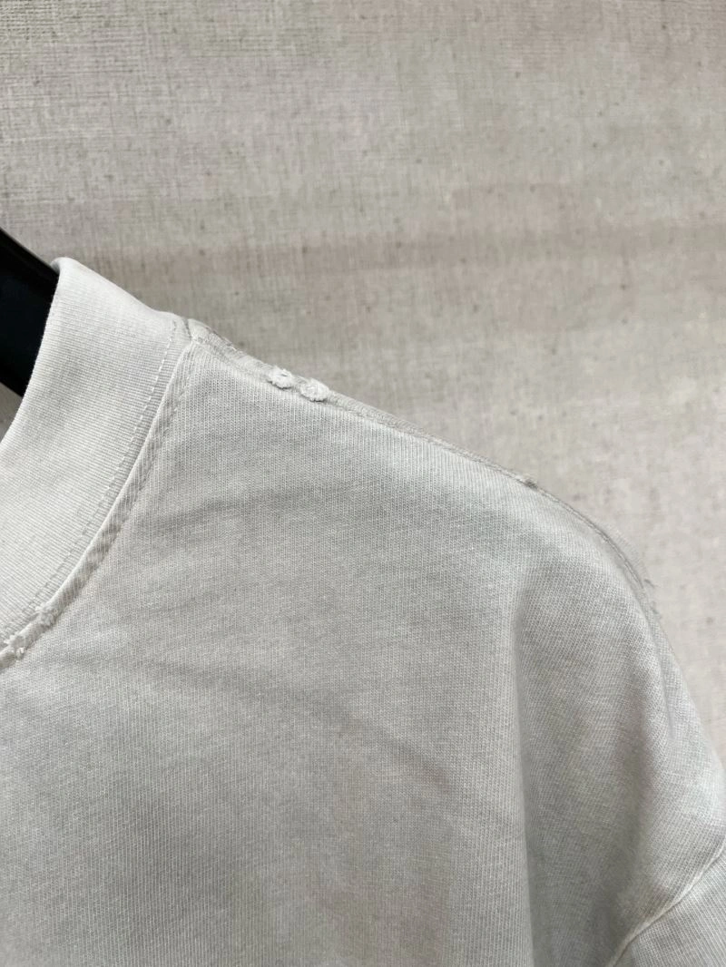 Balenciaga T-Shirts Resilient 97228