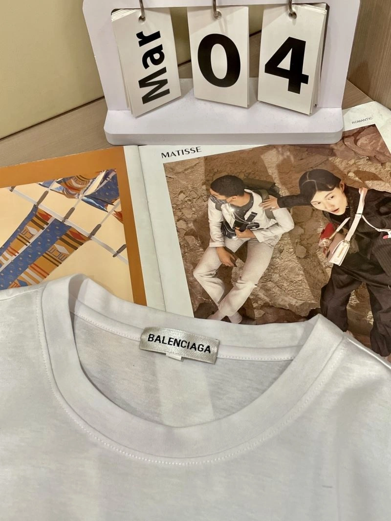 Balenciaga T-Shirts EyeCatching 97227