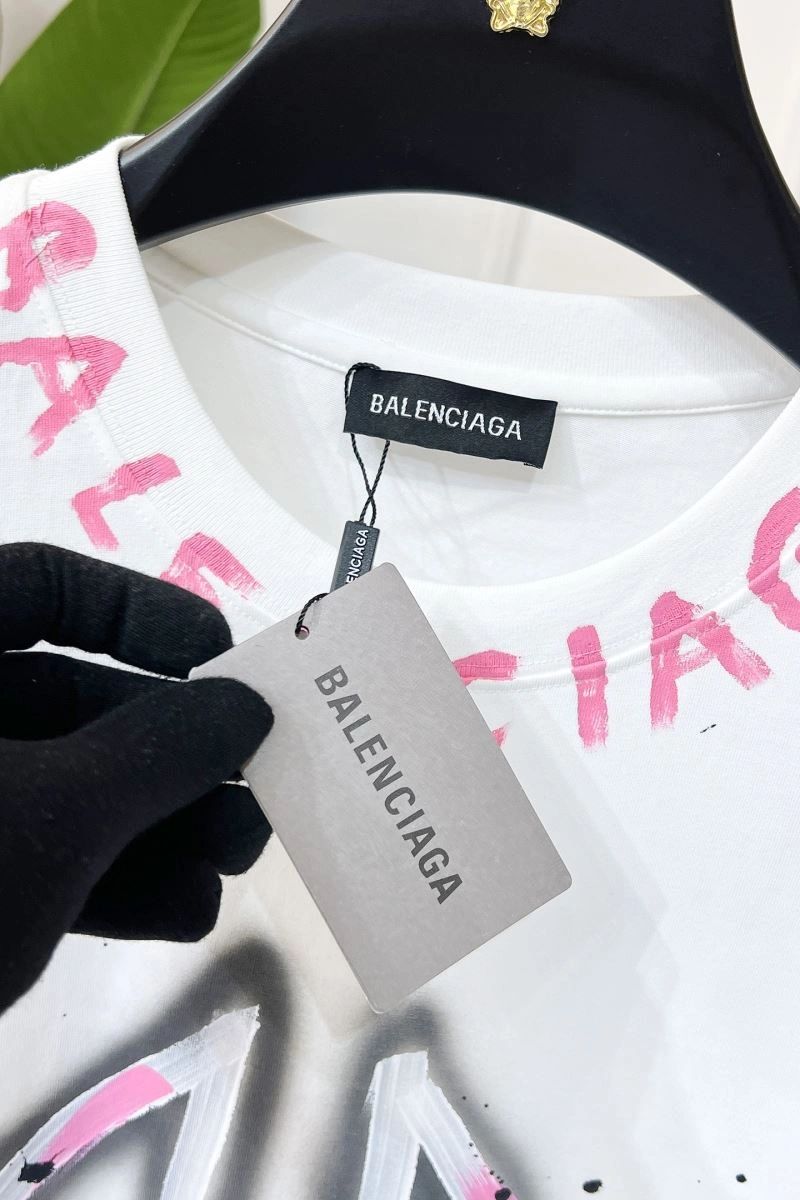 Snug Balenciaga T-Shirts 97207