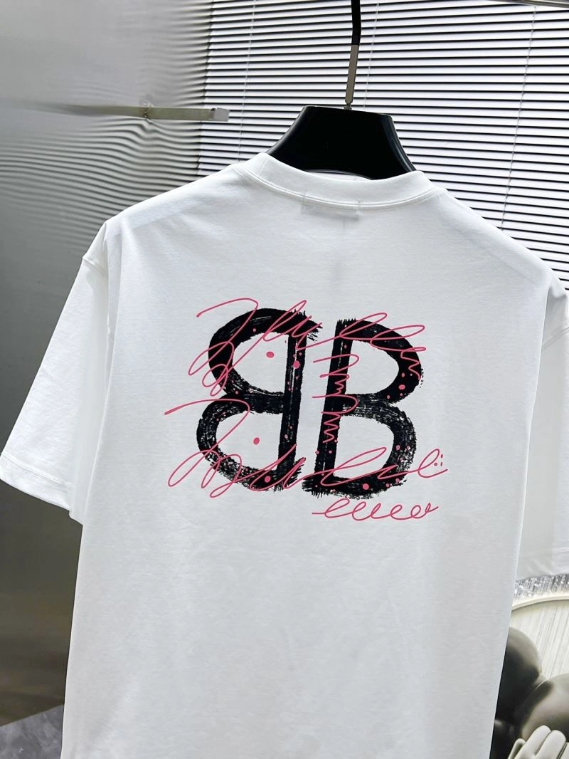 Soft Balenciaga T-Shirts 97252