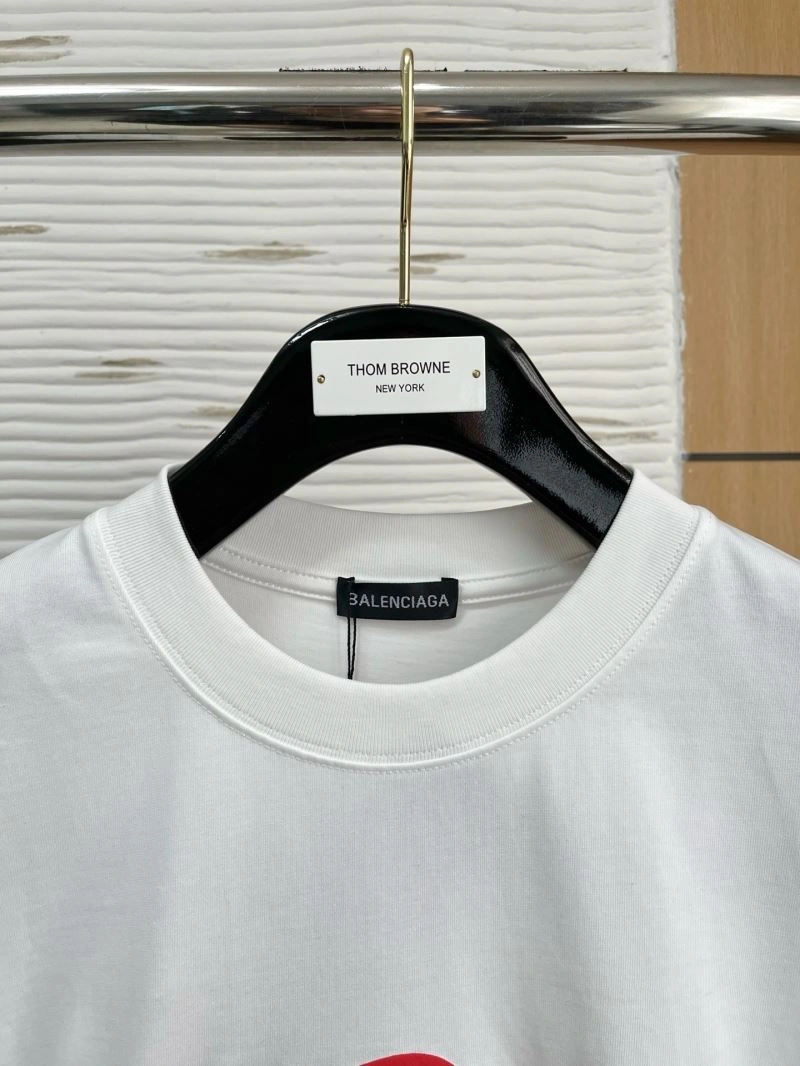 Sporty Balenciaga T-Shirts 97236