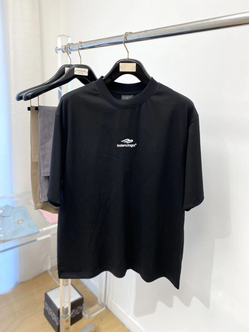 Stylish Balenciaga T-Shirts 97216