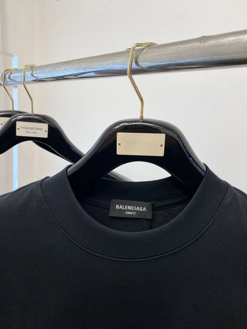 Balenciaga T-Shirts ModernLook 97186
