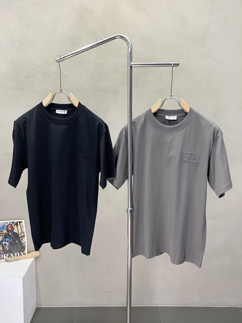 Compact Balenciaga T-Shirts 97184