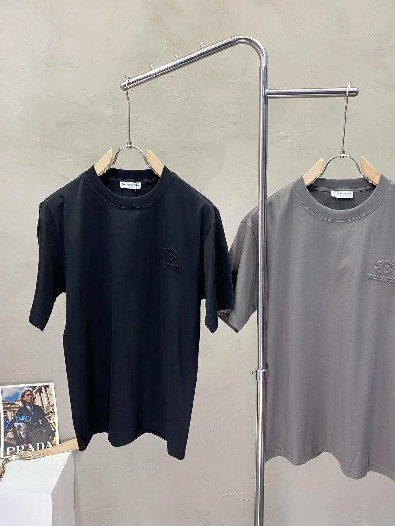 Compact Balenciaga T-Shirts 97184