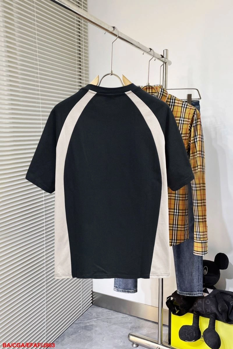 Balenciaga T-Shirts Durable 97210