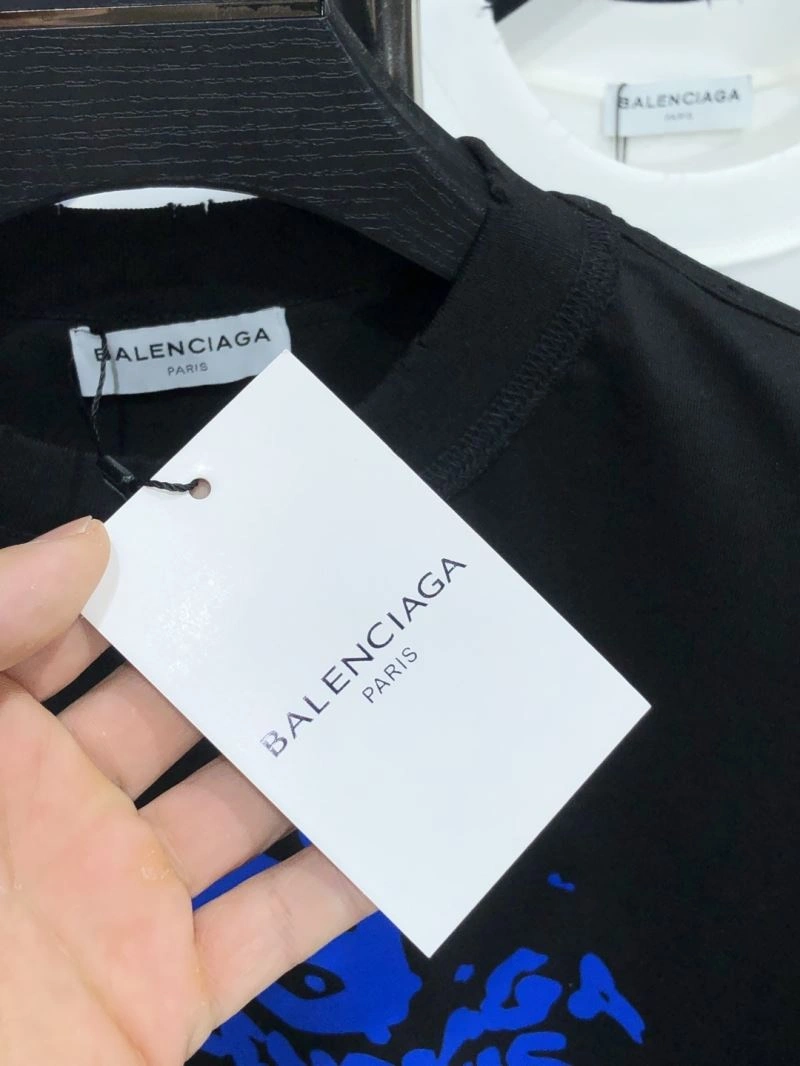Balenciaga T-Shirts Elegant 97205
