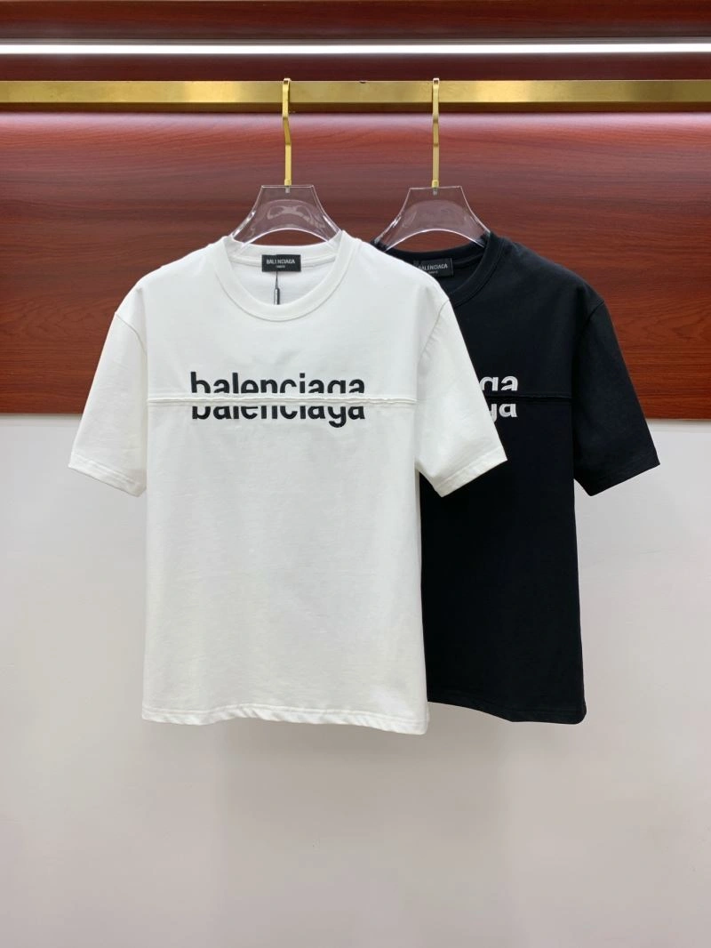 Balenciaga T-Shirts Elegant 97194