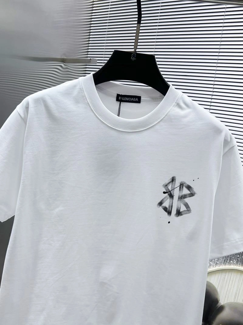 WeatherProof Balenciaga T-Shirts 97202