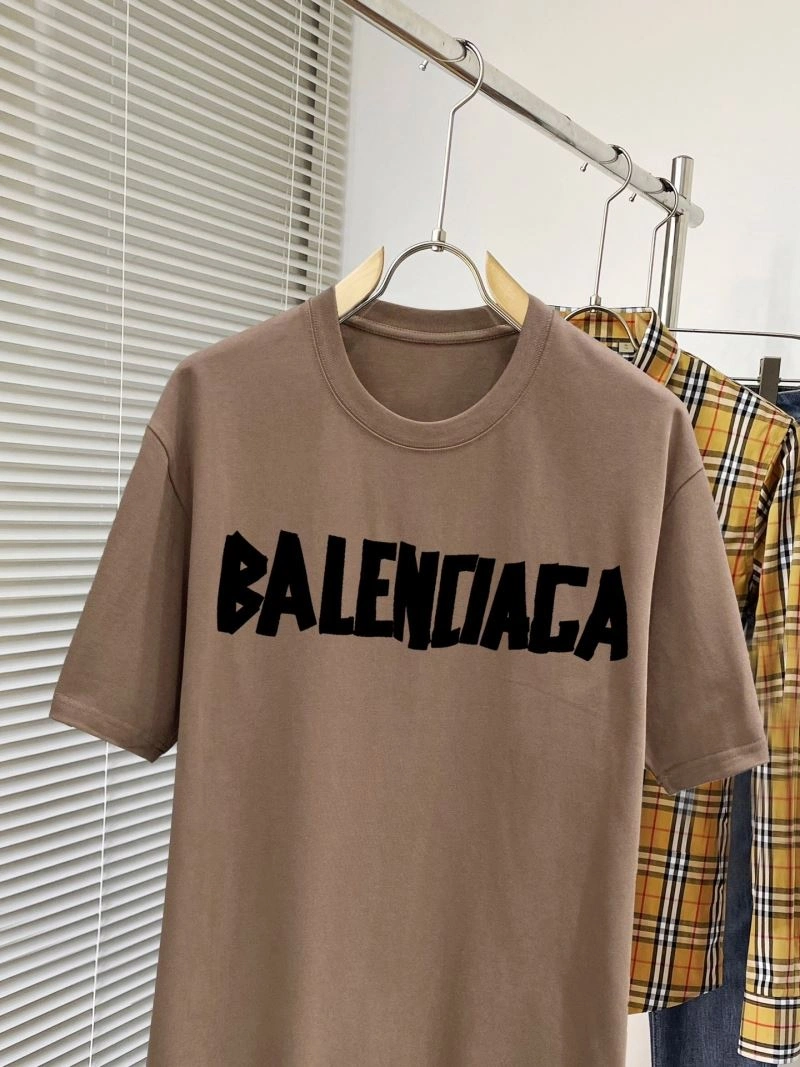 Breathable Balenciaga T-Shirts 97157