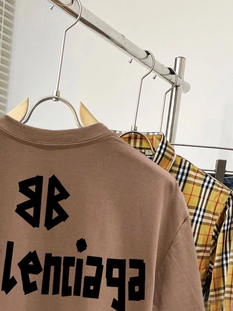 Breathable Balenciaga T-Shirts 97157