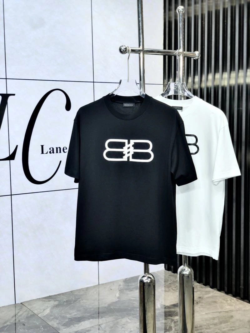 Functional Balenciaga T-Shirts 97203