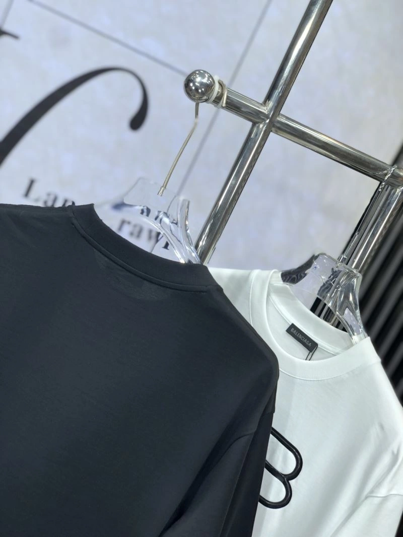Functional Balenciaga T-Shirts 97203