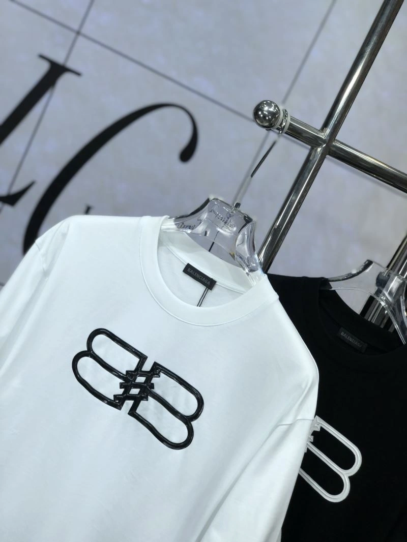 FlexibleFit Balenciaga T-Shirts 97198