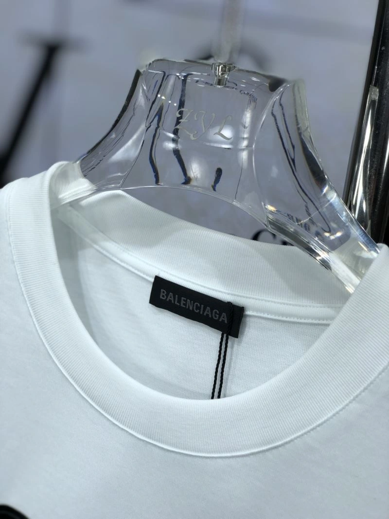 FlexibleFit Balenciaga T-Shirts 97198