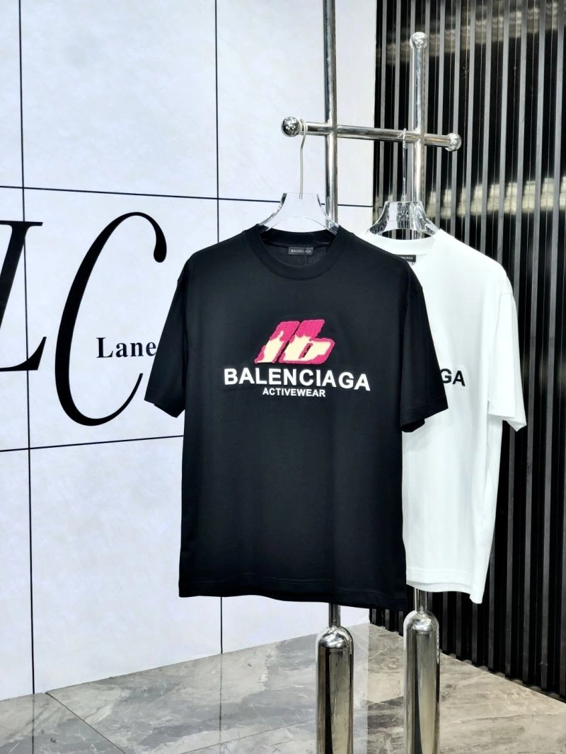 Reliable Balenciaga T-Shirts 97148