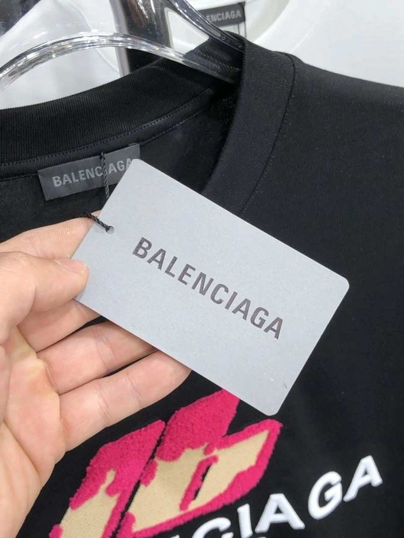 Reliable Balenciaga T-Shirts 97148