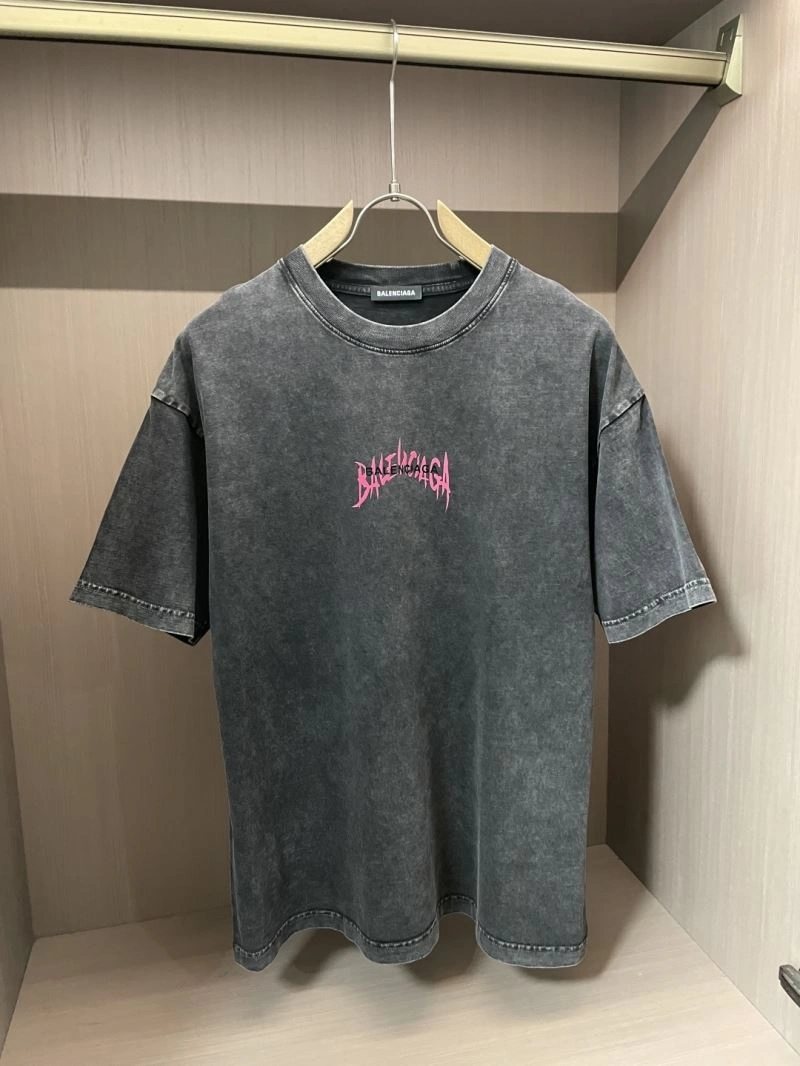 Elegant Balenciaga T-Shirts 97109